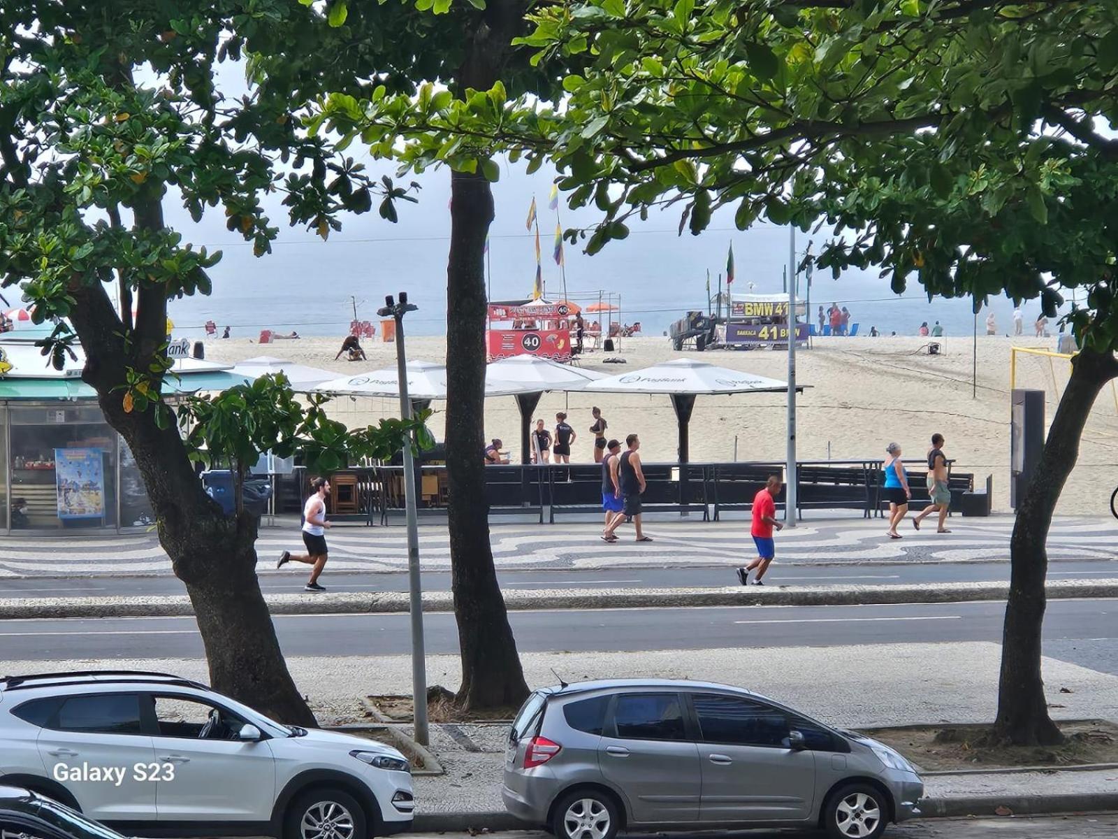 Leme De Frente Para O Mar Na Quadra Gourmet Da Atlantica Rio de Janeiro Exterior photo